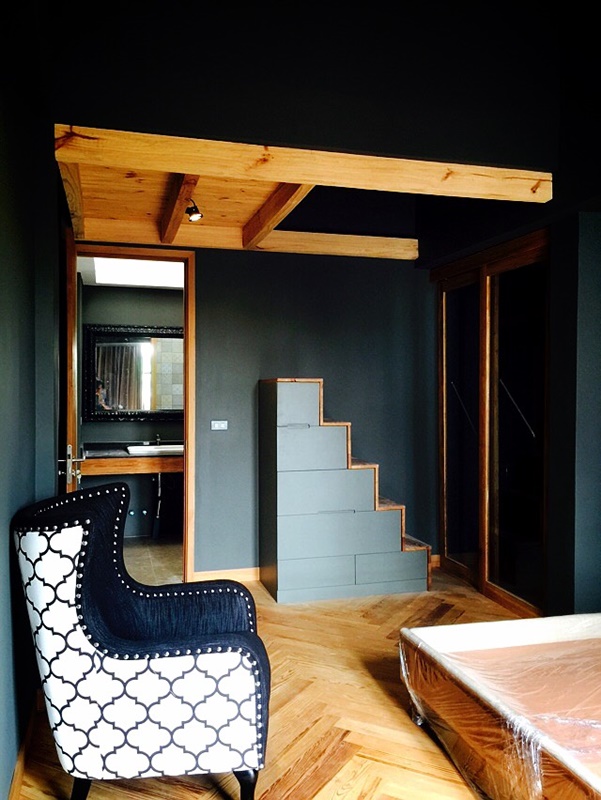 ขายโฮมออฟฟิต 2 ชั้น ย่านเจริญราษฎร์ พื้นที่ 30 ตรว. 3 ห้องนอน ขาย 16 ล้านบาท