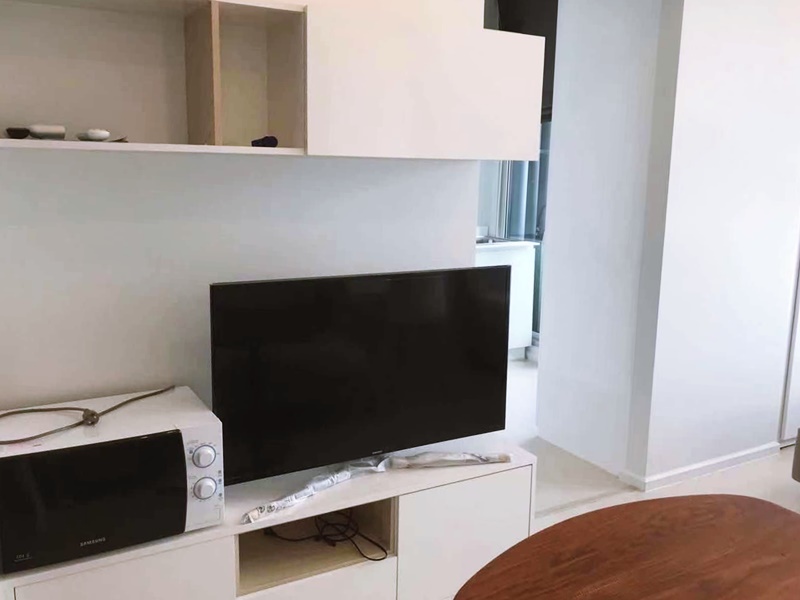 ให้เช่าคอนโด เดอะ โพรดิจี้ พื้นที่ 23 ตร.ม. สตูดิโอ เช่า 8,000 บาท/เดือน