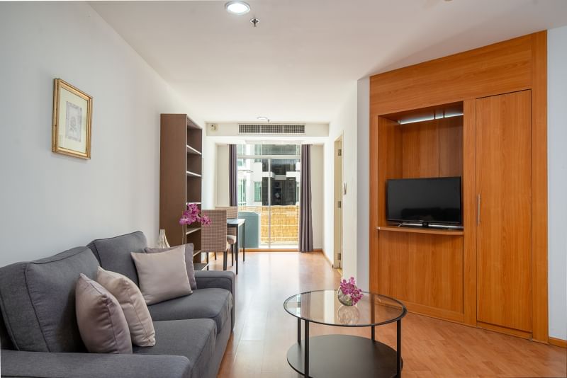 ให้เช่าคอนโด เดอะ แคปิตอล สุขุมวิท 30/1 พื้นที่ 66 ตร.ม. 1 ห้องนอน เช่า 27,000 บ/ด