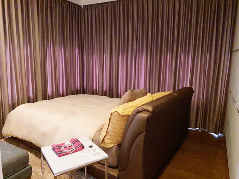 ขายคอนโด เอ็ม สีลม พื้นที่ 88.8 ตร.ม. 2 ห้องนอน ขาย 18 ล้านบาท