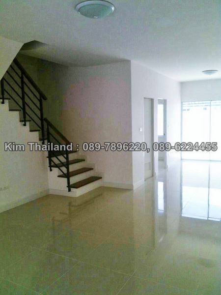 ขายทาวน์โฮม หมู่บ้าน อาร์เค พาร์ค วัชรพล-สายไหม 3 ห้องนอน ขาย 3 ล้านบาท