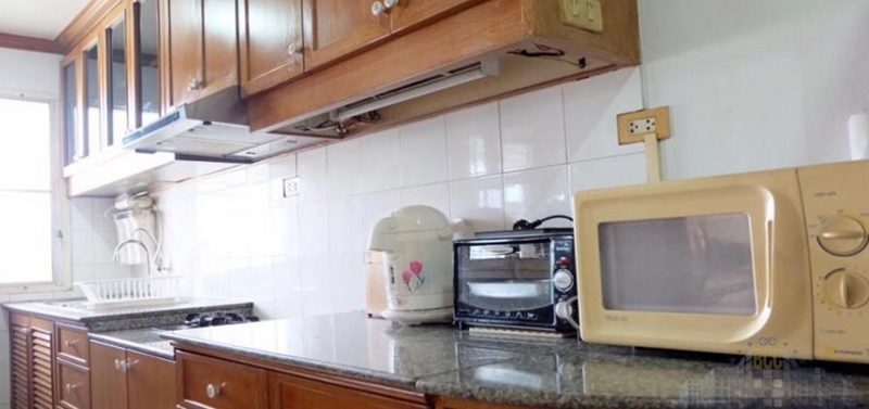 ให้เช่าคอนโด ดี.เอส. ทาวเวอร์ 2 สุขุมวิท 39 พื้นที่ 138 ตร.ม. 3 ห้องนอน เช่า 35,000 บ/ด