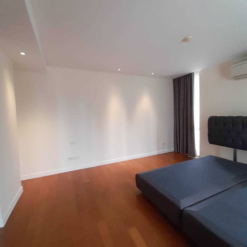 ขาย/ให้เช่า ลา ซิตต้า เพนท์เฮ้าส์ 165 ตร.ม. 3 ห้องนอน เช่า 100,000 บ/ด ขาย 31 ล้านบาท