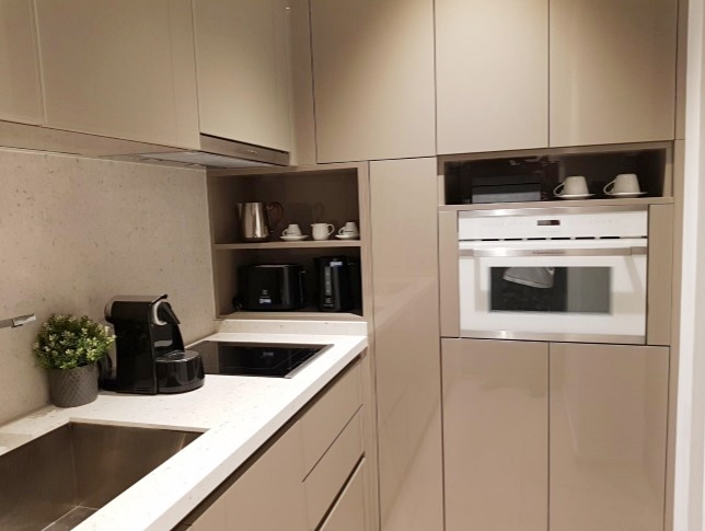 ให้เช่าคอนโด เดอะ ดิโพลแมท 39 พื้นที่ 54 ตร.ม. 1 ห้องนอน เช่า 70,000 บ/ด