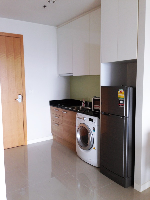 ให้เช่า เซอร์เคิล คอนโดมิเนียม พื้นที่ 88 ตร.ม. 2 ห้องนอน ให้เช่า 30,000 บ/ด