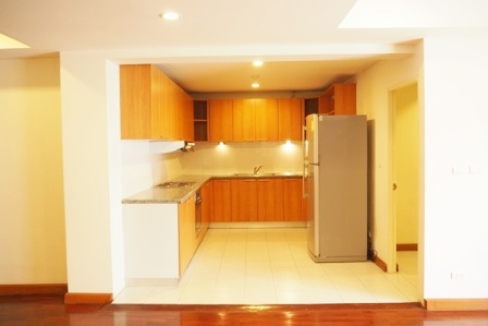 ให้เช่าคอนโด นาการะ แมนชั่น พื้นที่ 200 ตร.ม. 3 ห้องนอน เช่า 55,000 บ/ด