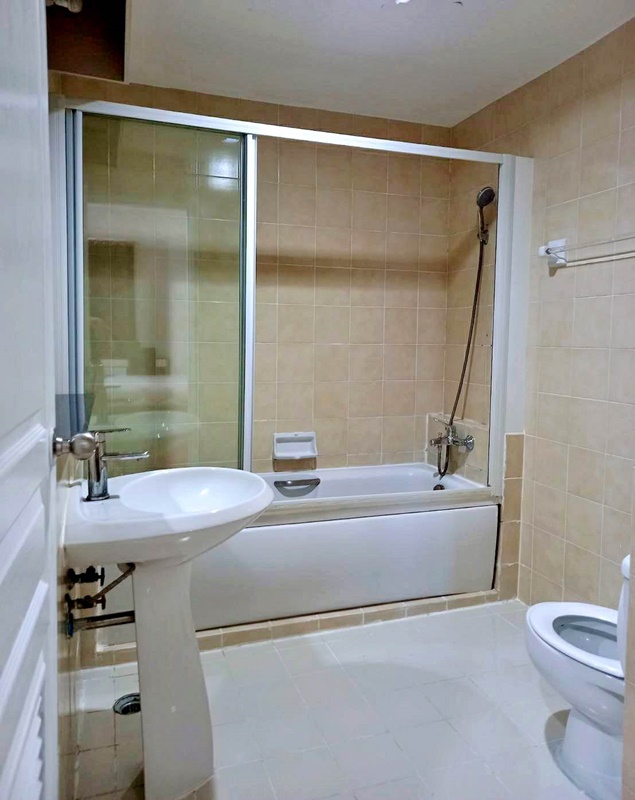 ให้เช่าคอนโด เดอะ วอเตอร์ฟอร์ด ไดมอนด์ สุขุมวิท 30/1 146.49 ตรม. 4 ห้องนอน 55,000 บ/ด