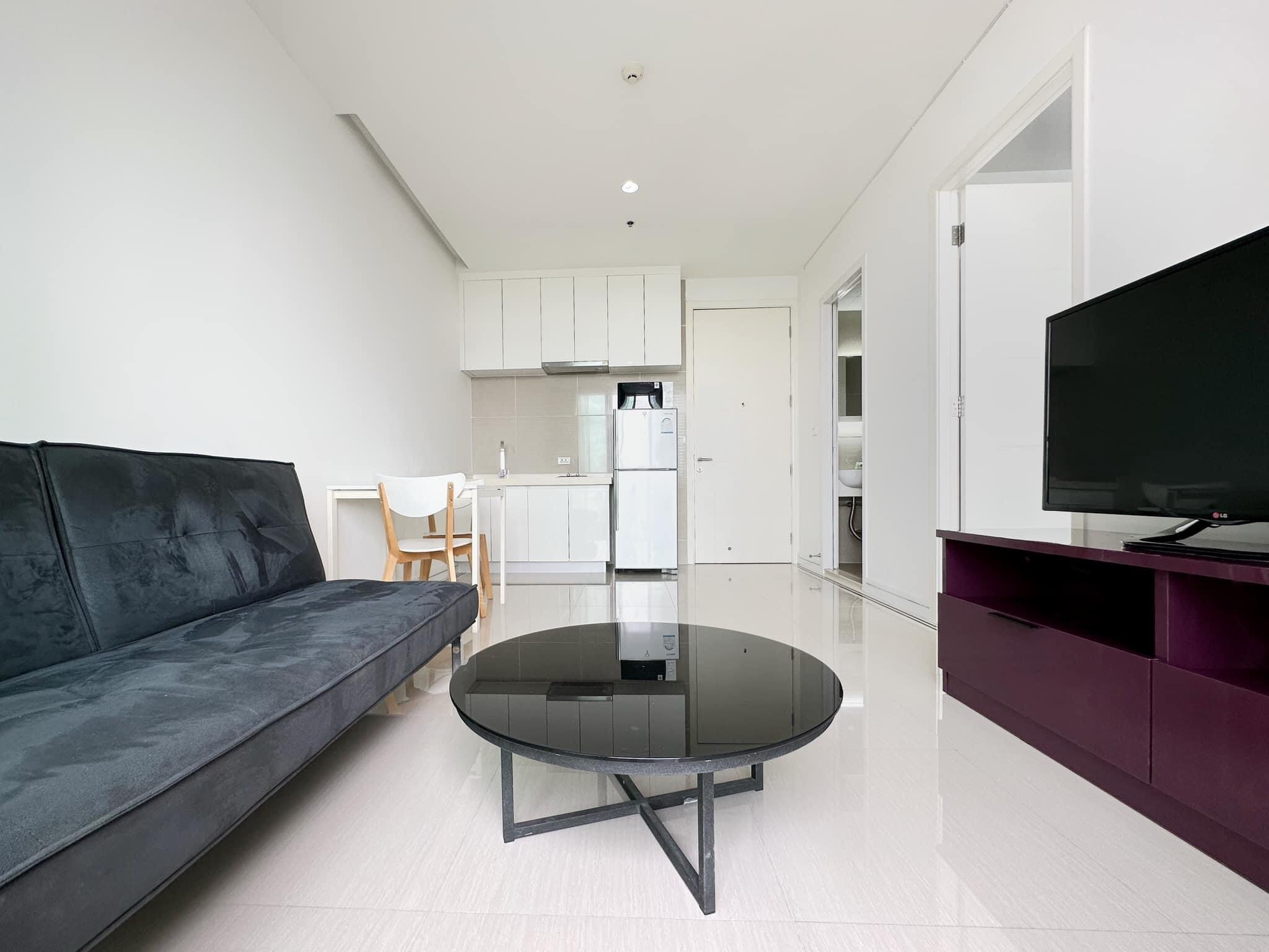 ให้เช่าคอนโด ที.ซี. กรีน พื้นที่ 40 ตรม. 1 ห้องนอน เช่า 17,000 บาท/เดือน