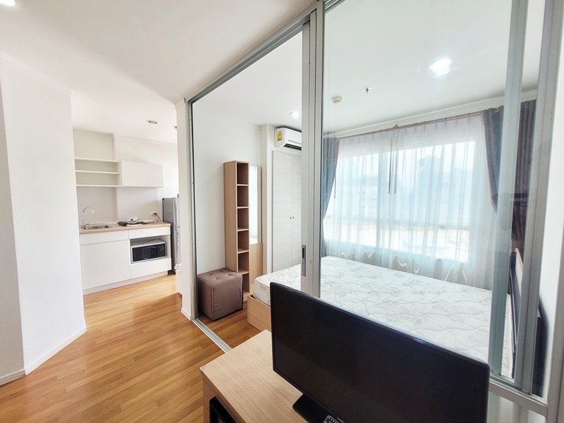 ให้เช่าคอนโด ลุมพินี พาร์ค พระราม 9–รัชดา พื้นที่ 26 ตร.ม. 1 ห้องนอน เช่า 11,000 บ/ด