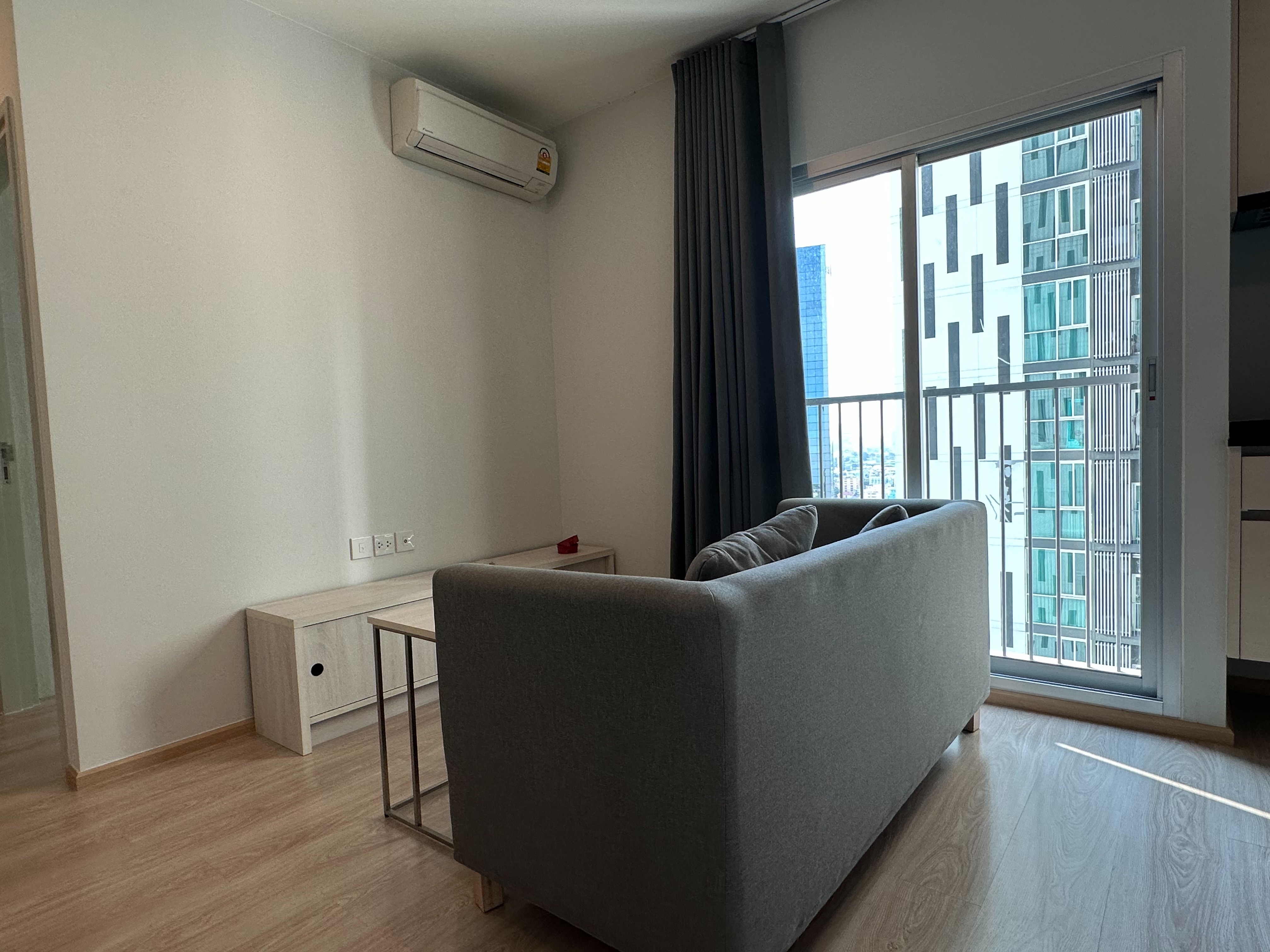 Noble Revolve รัชดา 2 ห้อง 2 ห้องนอน 2 ห้องน้ำ ขนาด 51 ตรม. ชั้น 2X-25