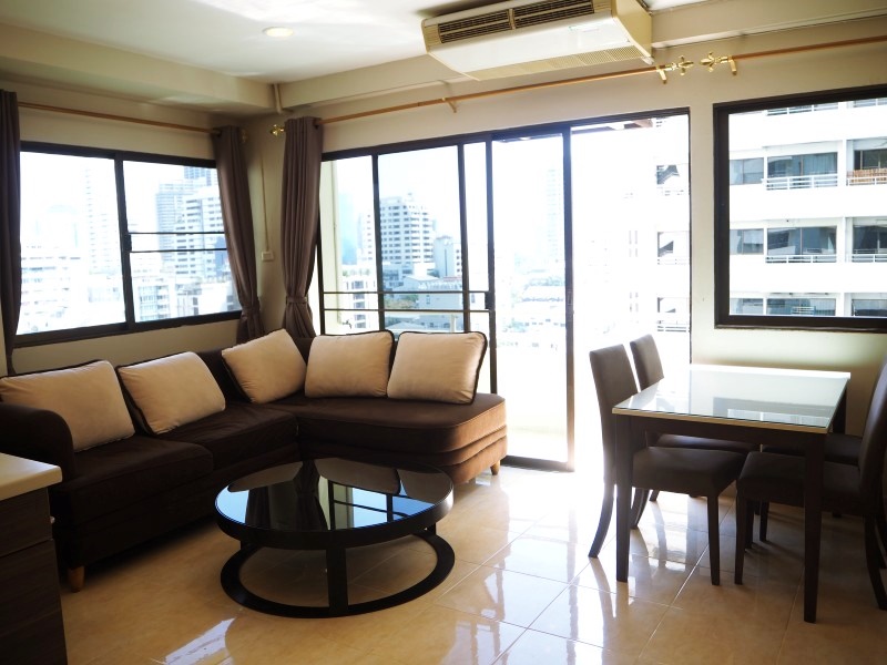 ให้เช่าคอนโด สราญใจ แมนชั่น พื้นที่ 63 ตร.ม. 1 ห้องนอน เช่า 18,000 บ/ด