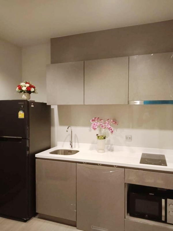 ให้เช่าคอนโด ไลฟ์ อโศก - พระราม 9 พื้นที่ 26 ตร.ม. สตูดิโอ เช่า 15,000 บ/ด