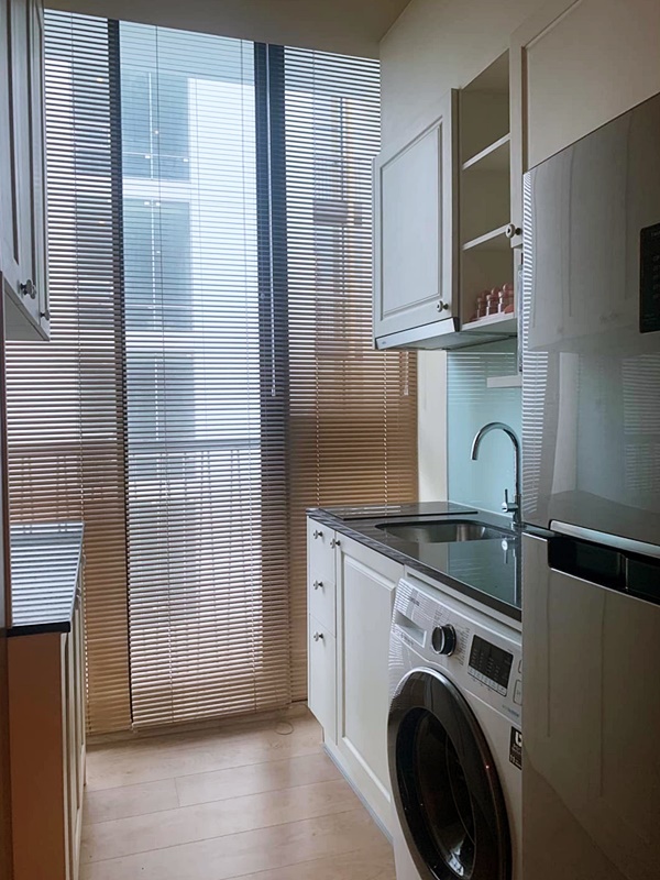 ให้เช่าคอนโด โนเบิล รีโคล พื้นที่ 63 ตรม. 2 ห้องนอน