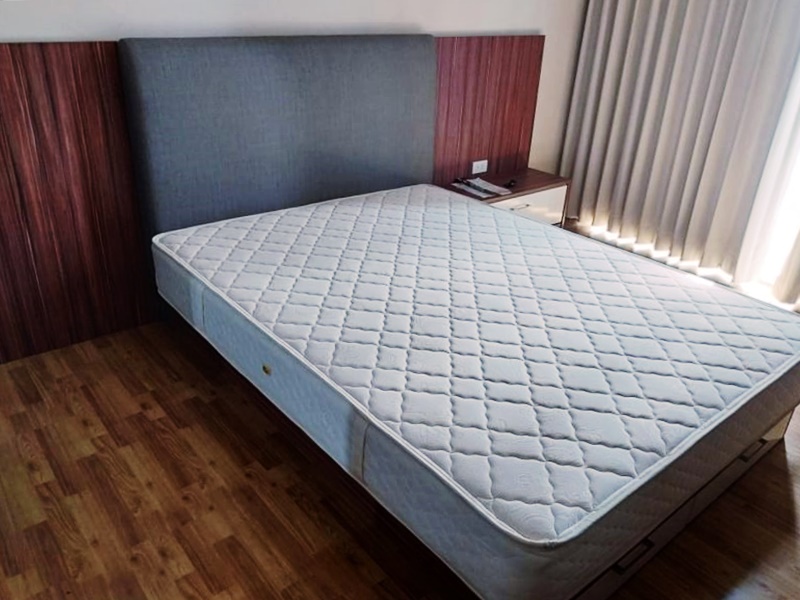 ขายคอนโด เลอ ลักซ์ คอนโดมิเนียม พื้นที่ 78 ตร.ม. 2 ห้องนอน ขาย 8.5 ล้านบาท