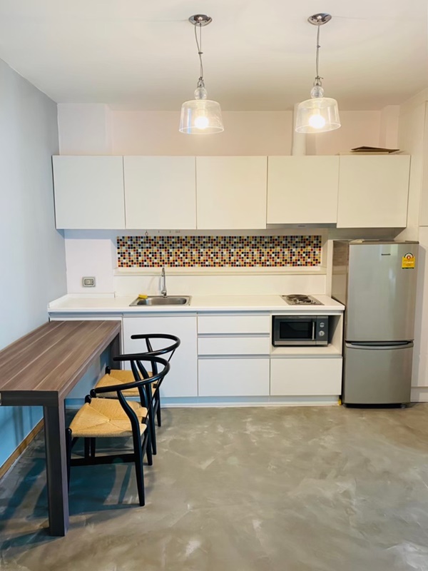 ให้เช่าคอนโด ซิม วิภา-ลาดพร้าว พื้นที่ 35 ตร.ม. 1 ห้องนอน เช่า 11,000 บ/ด