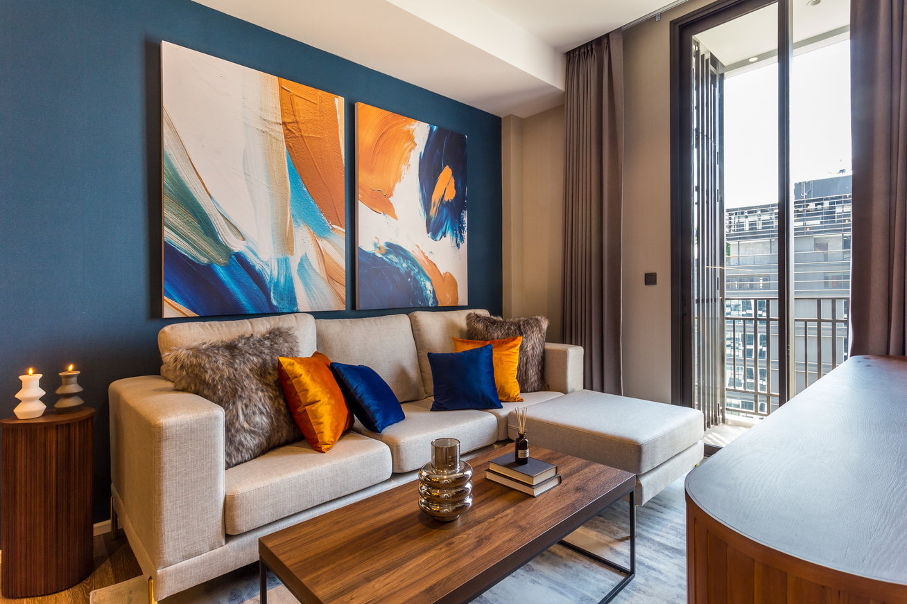 ขาย/ให้เช่า มิวนีค หลังสวน 54 ตรม. 1 ห้องนอน เช่า 65,000 บ/ด ขาย 21.9 ลบ.