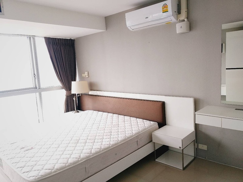 ให้เช่าคอนโด เดอะ วอเตอร์ฟอร์ด ไดมอนด์ 120 ตรม. 3 ห้องนอน เช่า 55,000 บ/ด