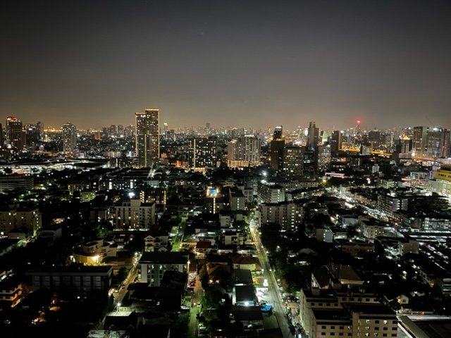 ให้เช่า แอ็บสแตร็กส์ พหลโยธิน พาร์ค พื้นที่ 47 ตรม. 1 ห้องนอน วิวทิศใต้ ให้เช่า 19,500 บ/ด