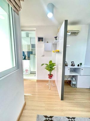 24.2.18 ขายคอนโด ชาโตว์ อินทาวน์ เมเจอร์รัชโยธิน ห้องสตู 1 ห้องน้ำ ขนาด 29 ตร.ม ชั้น 4 เฟอร์ครบ