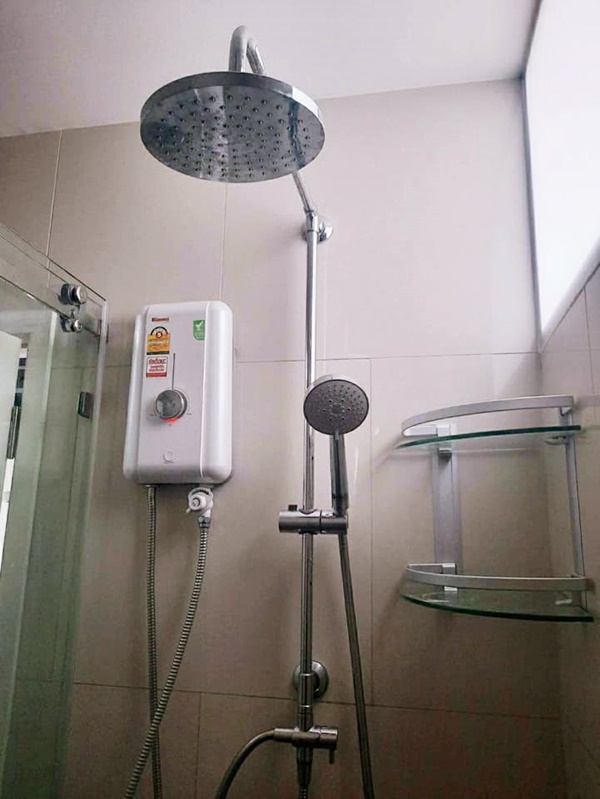 ให้เช่าคอนโด บลอสซั่ม คอนโด แอท แฟชั่น อัลติจูด 42 ตร. ม. 1 ห้องนอน เช่า 11,000 บ/ด