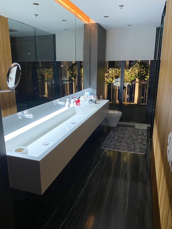 ขายคอนโด เดอะ เม็ท 198 ตร.ม. 3 ห้องนอน ขาย 42.5 ล้านบาท