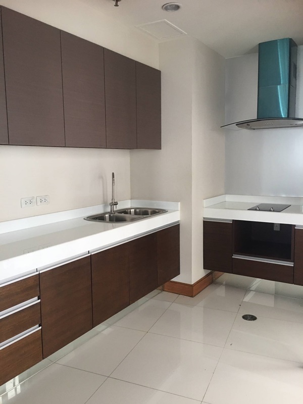 ให้เช่าคอนโด รัตนโกสินทร์ วิว แมนชั่น 280 ตร.ม. 3 ห้องนอน ให้เช่า 55,000 บ/ด