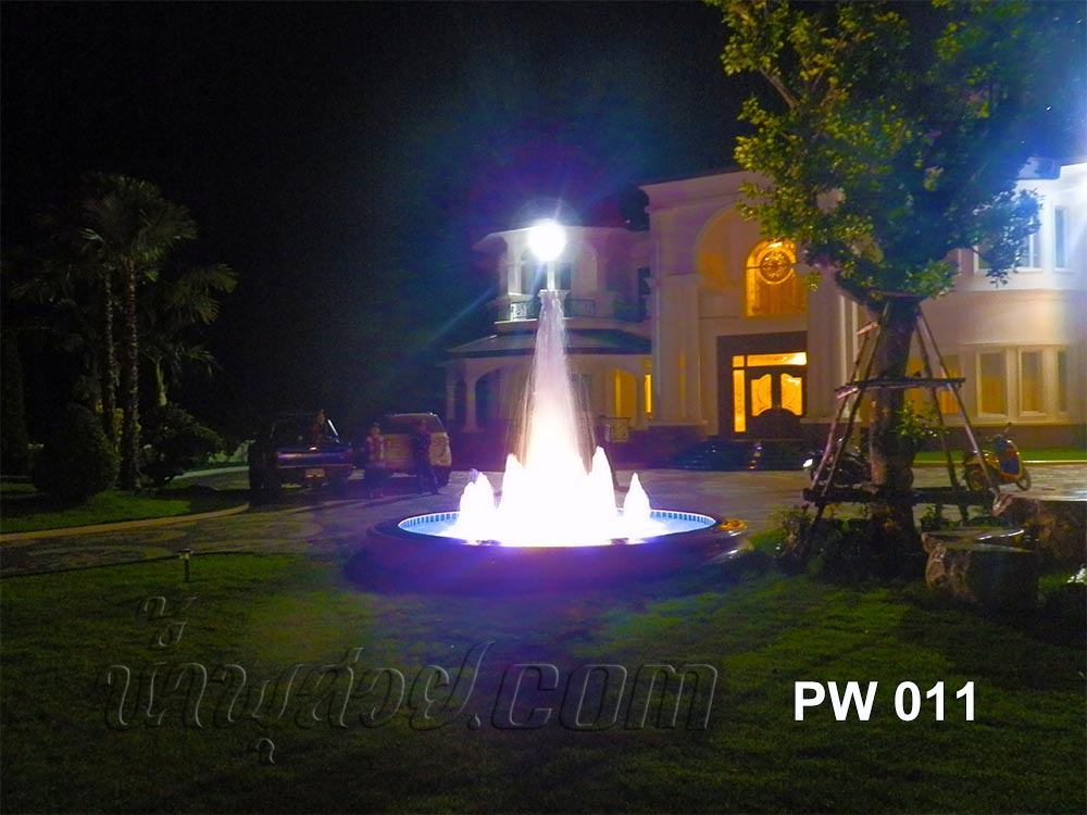 บ่อวงกลม ชุดน้ำพุ 3 ชั้นหัวน้ำพุต้นสน 15 หัว ที่บ้าน ปัทมาวรรณ หนองคาย