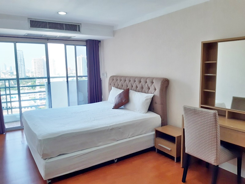 ให้เช่าคอนโด เดอะ วอเตอร์ฟอร์ด ไดมอนด์ สุขุมวิท 30/1 146 ตรม. 3 ห้องนอน 45,000 บ/ด