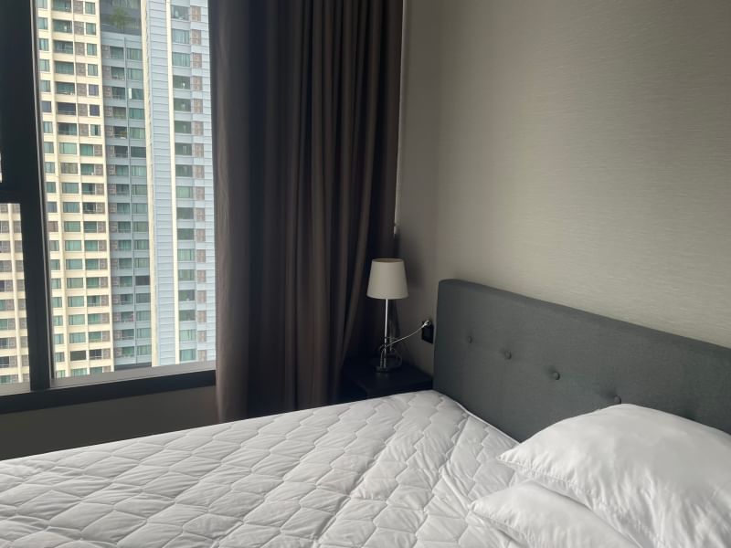 ให้เช่าคอนโด ดิ เอส แอท สิงห์ คอมเพล็กซ์ 75 ตร.ม. 2 ห้องนอน เช่า 60,000 บ/ด