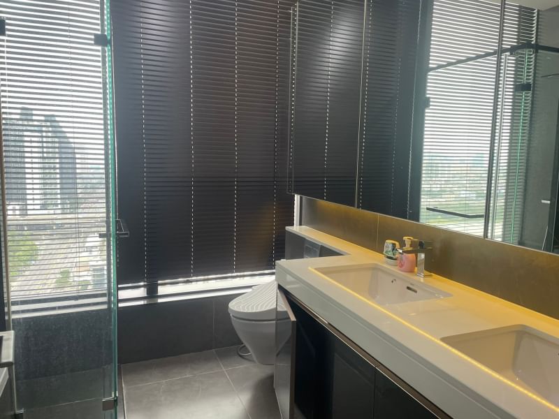 ให้เช่าคอนโด ดิ เอส แอท สิงห์ คอมเพล็กซ์ 75 ตร.ม. 2 ห้องนอน เช่า 60,000 บ/ด