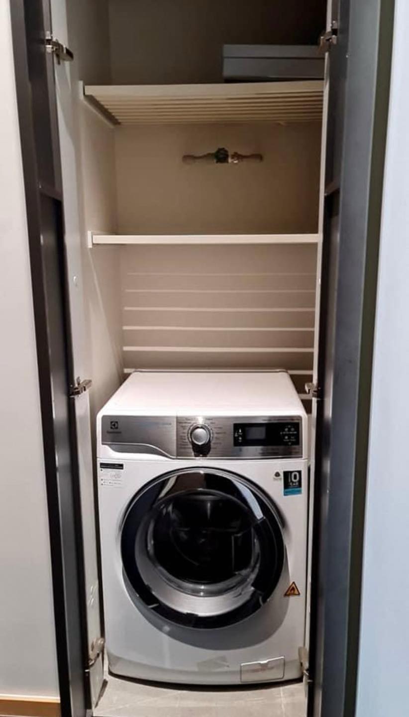 ให้เช่า 28 Chidlom 28 ชิดลม ห้องสตูดิโอ 1ห้องน้ำ ขนาด33.50ตร.ม ชั้น6 ทิศตะวันออก