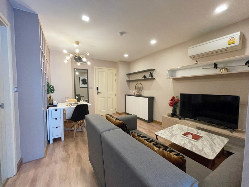 ให้เช่าคอนโด ดิ เอซ เอกมัย พื้นที่ 40 ตร.ม. 1 ห้องนอน. เช่า 17,000 บ/ด