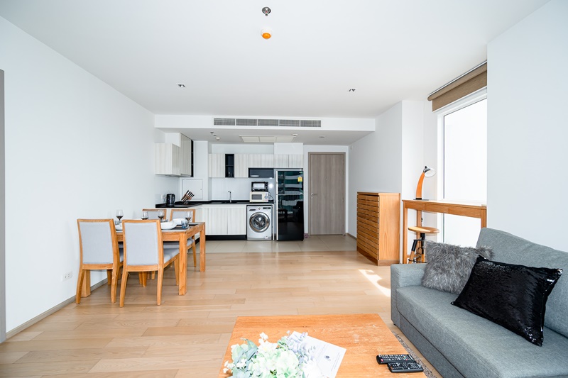 ให้เช่าคอนโด เฮช คิว ทองหล่อ พื้นที่ 55 ตรม. 1 ห้องนอน เช่า 55,000 บาท/เดือน