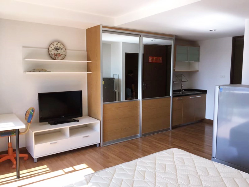 ให้เช่าคอนโด บ้าน สามเสน พื้นที่ 30 ตร.ม. สตูดิโอ เช่า 10,000 บ/ด