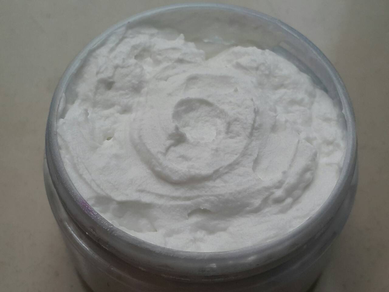 ครีมกันแดดใยไหม สีขาว SPF50+ PA++++ ขนาด500g.