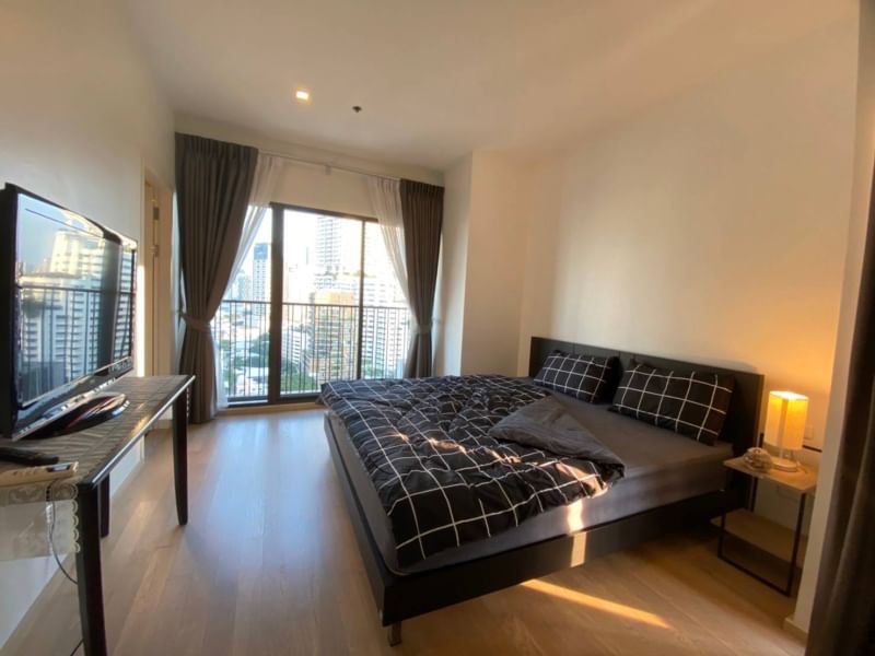 ให้เช่าคอนโด โนเบิล รีไฟน์ พื้นที่ 67.79 ตร.ม. 2 ห้องนอน เช่า 40,000 บ/ด