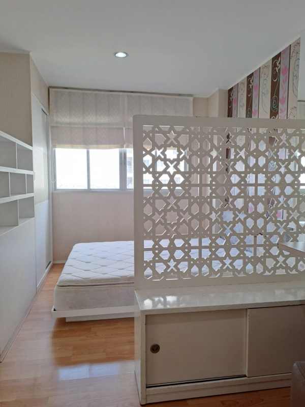 ขาย/ให้เช่าลุมพินี คอนโดทาวน์ รามอินทรา-นวมินทร์ สตูดิโอ เช่า 6,000 บ/ด ขาย 999,999 บาท