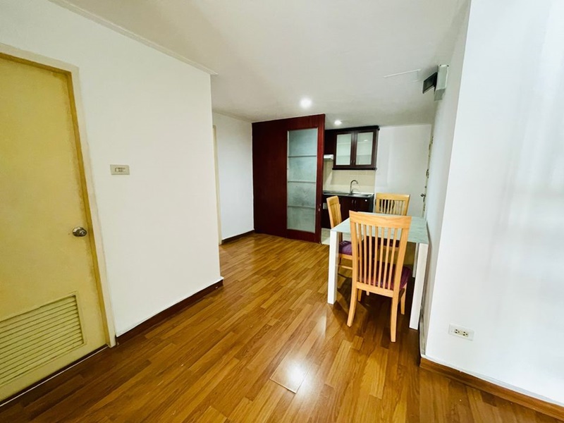 ให้เช่าคอนโด เดอะ วอเตอร์ฟอร์ด พระราม 4 พื้นที่ 108 ตร.ม. 1 ห้องนอน เช่า 18,500 บ/ด