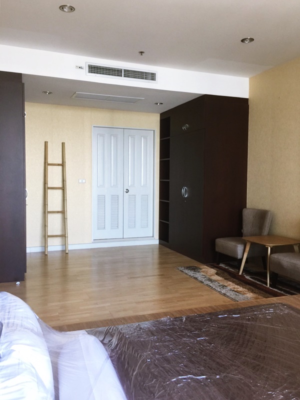 ให้เช่าคอนโด บ้าน สาทร เจ้าพระยา พื้นที่ 75 ตร.ม. 1 ห้องนอน เช่า 18,500 บาท/เดือน