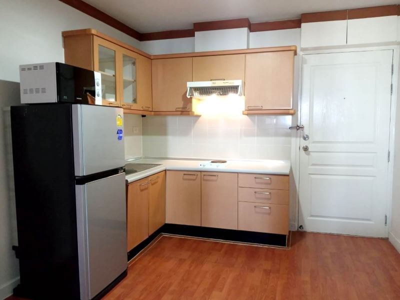 ให้เช่าคอนโด เดอะ วอเตอร์ฟอร์ด ไดมอนด์ 52 ตรม. 1 ห้องนอน เช่า 25,000 บ/ด