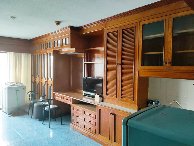 ขายคอนโด สราญใจ แมนชั่น พื้นที่ 35 ตร.ม. สตูดิโอ ขาย 2.5 ล้านบาท