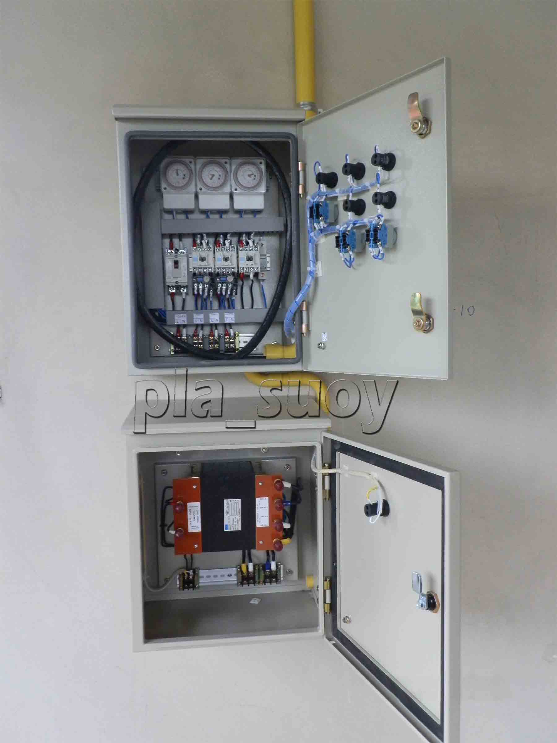 บ่อน้ำพุ พาน 4 ชั้น หน้าโครงการ The Wellington ที่สมุทรปราการ