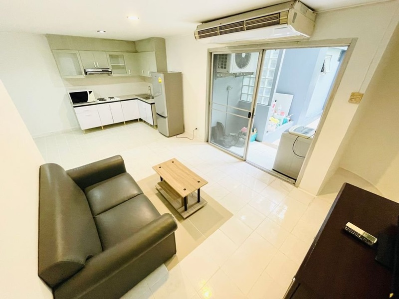 ให้เช่าคอนโด เดอะ วอเตอร์ฟอร์ด พระราม 4 พื้นที่ 60 ตร.ม. 2 ห้องนอน เช่า 15,000 บ/ด