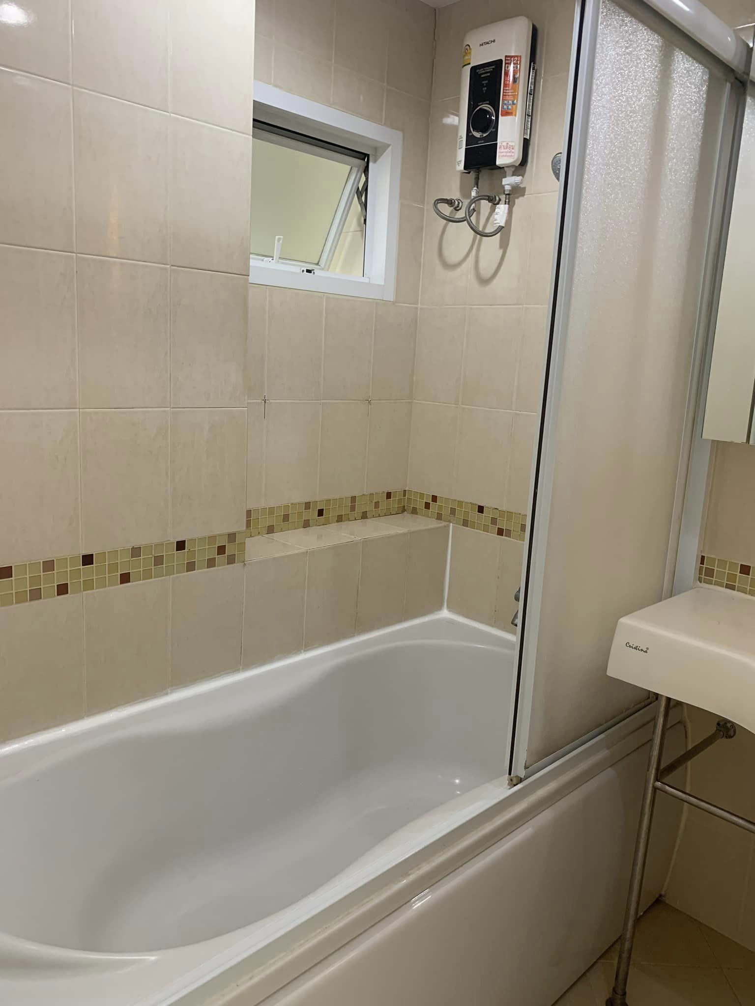 ให้เช่าคอนโด Life @ Ratchada ไลฟ์ แอท รัชดา รูปแบบห้อง Studio ห้องขนาด 35 ตรม. ชั้นX