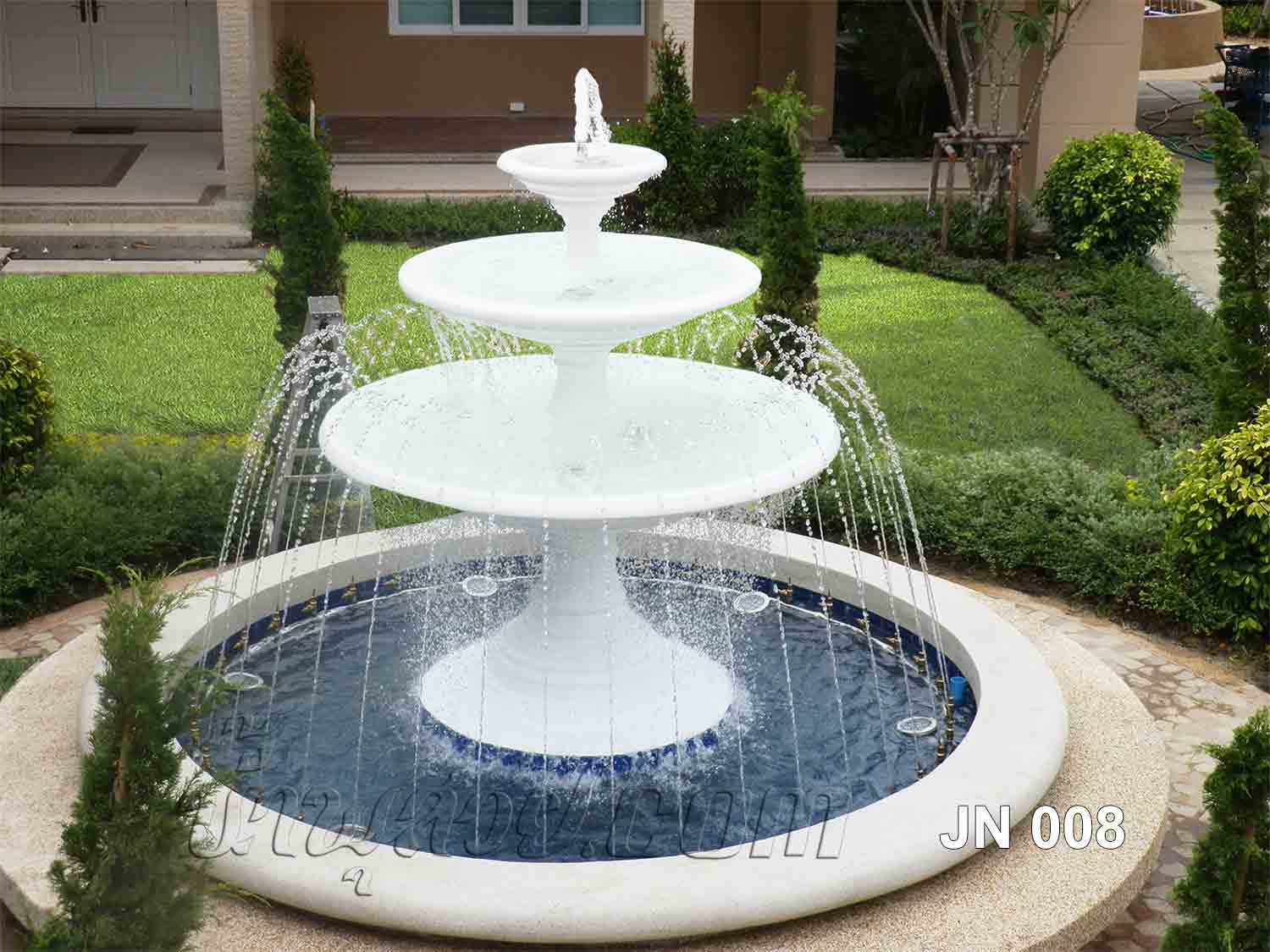 บ่อน้ำพุวงกลม พานน้ำพุ 3 ชั้น ที่บ้านคุณจิรณี ที่ถ.เลียบคลองภาษีเจริญ