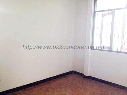 หมู่บ้าน ให้เช่า บ้านเดี่ยว 2 ชั้น หมู่บ้าน ลาดพร้าว 115 พื้นที่ 50 ตรว.