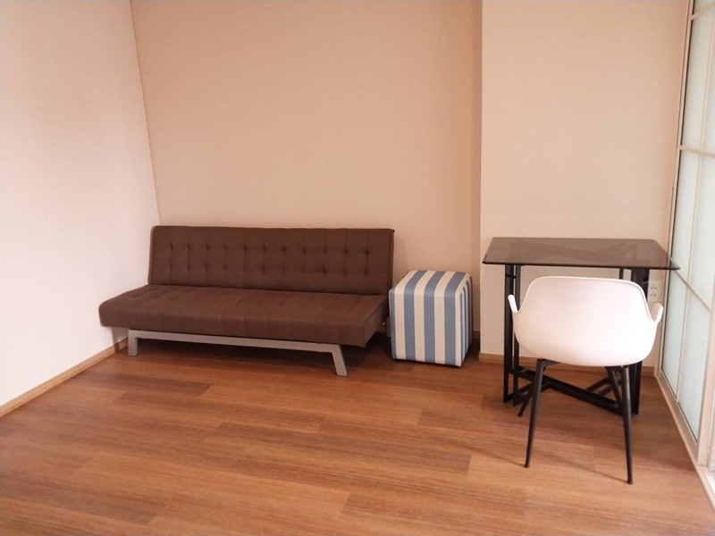 ให้เช่าคอนโด ลุมพินี คอนโดทาวน์ เอกชัย 48 พื้นที่ 35 ตรม. 1 ห้องนอน เช่า 9,500 บ/ด