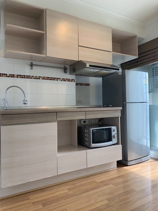 ขายคอนโด ลุมพินี เพลส พระราม 4-กล้วยน้ำไท 28.62 ตร. ม. 1 ห้องนอน ขาย 2.4 ล้านบาท