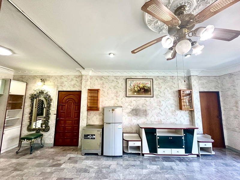 ให้เช่าบ้านเดี่ยว 2 ชั้น ย่านตลิ่งชัน 120 ตรว. 6 ห้องนอน เช่า 150,000 บ/ด