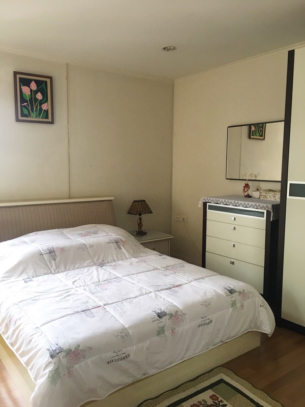 ให้เช่า ลุมพินี เพลส พหล-สะพานควาย 65 ตร.ม. 2 ห้องนอน 25,000 บ/ด